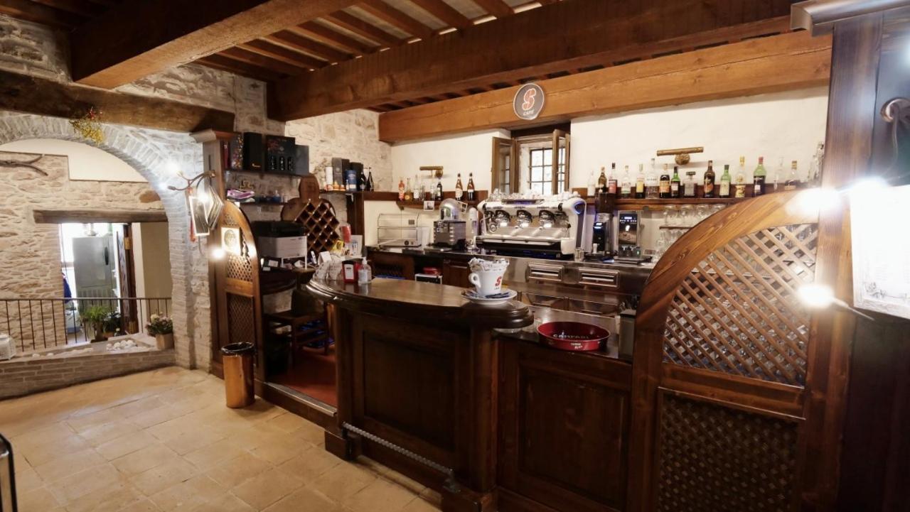 Borgo De' Varano By Hotel I Duchi カメリーノ エクステリア 写真