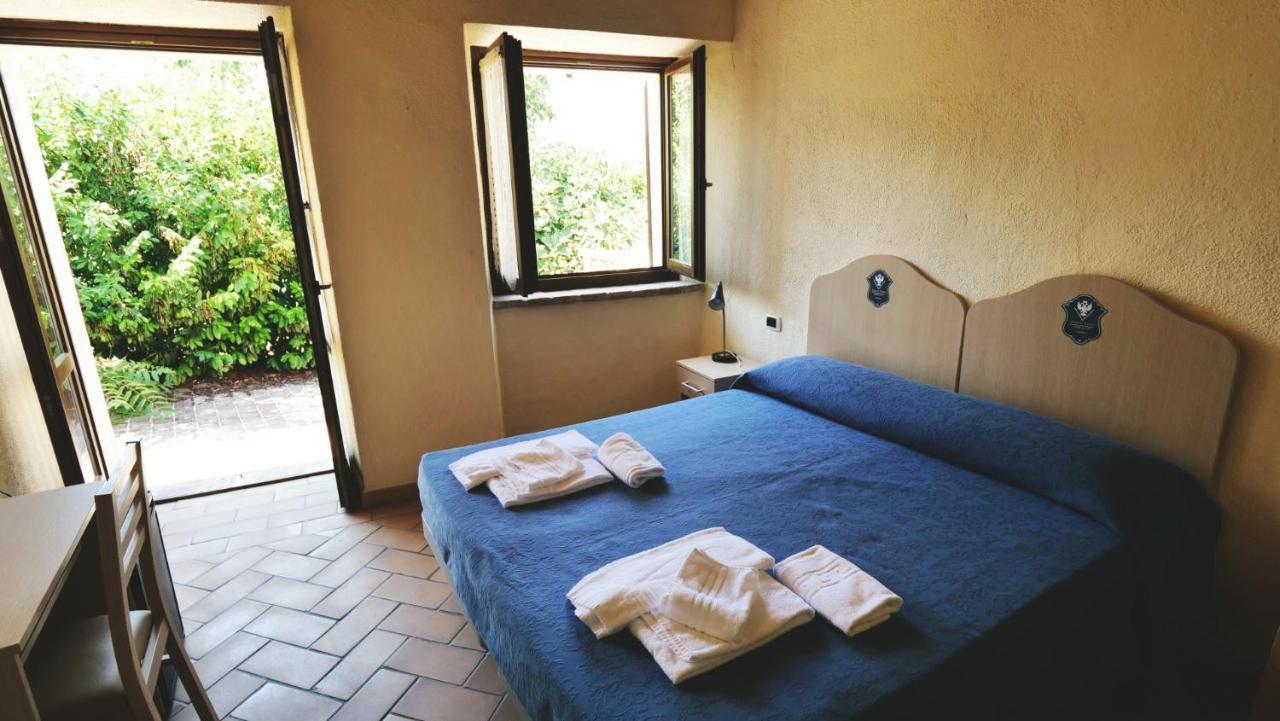 Borgo De' Varano By Hotel I Duchi カメリーノ エクステリア 写真